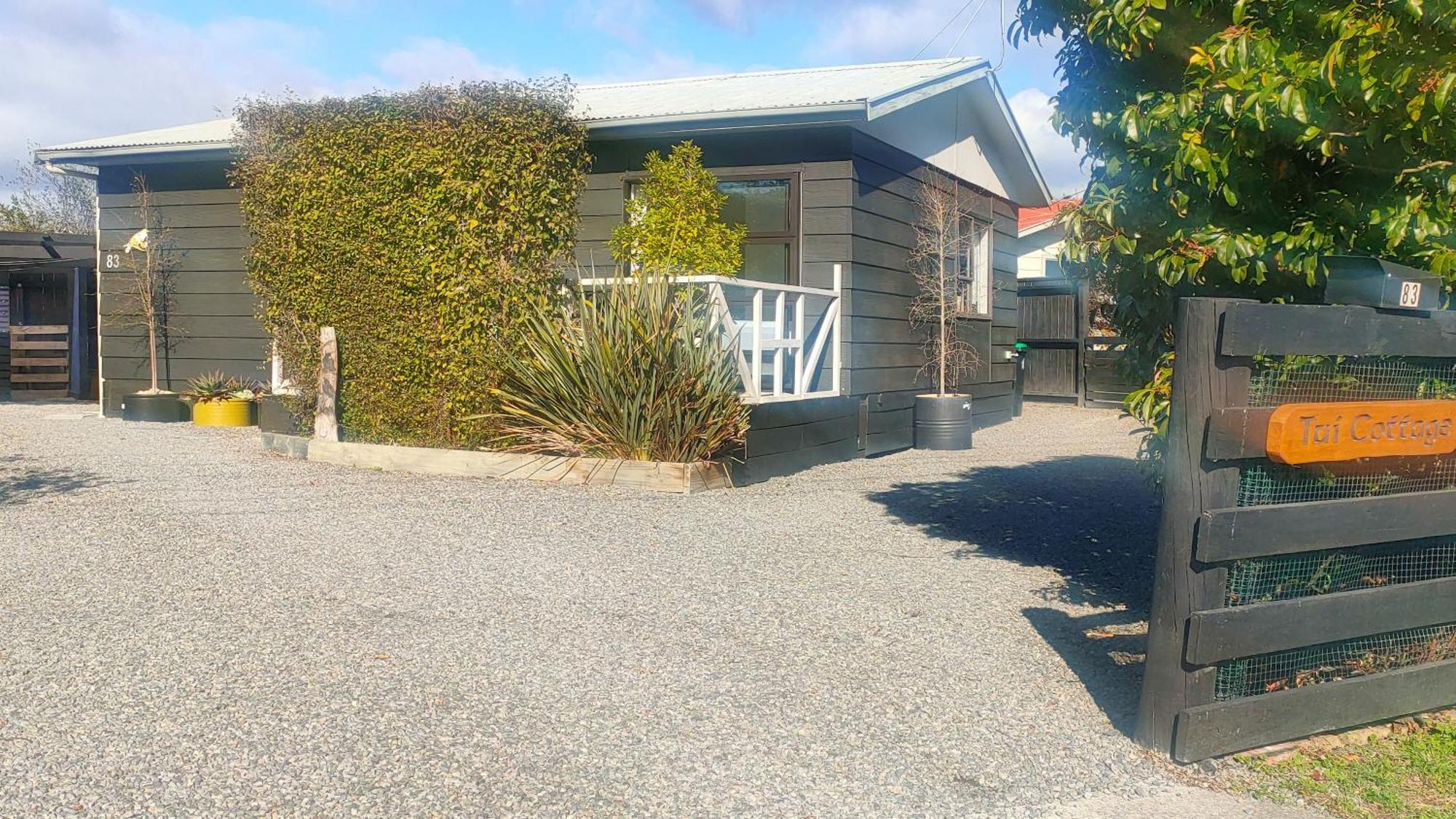 Tui Cottage Martinborough Exterior foto